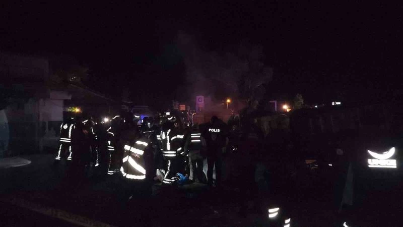 Freni patlayan kamyon asker uğurlama eğlencesini savaş alanına çevirdi: 3 ölü
