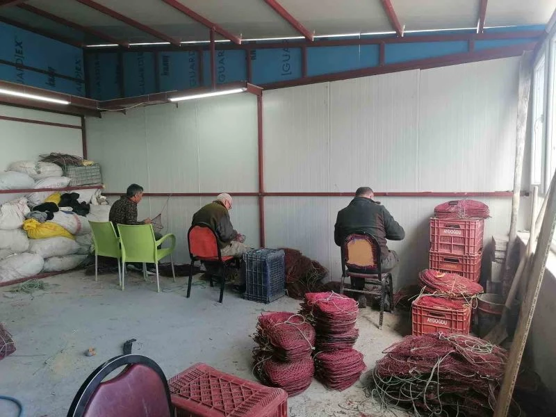 Eğirdirli balıkçılar yeni sezona hazırlanıyor
