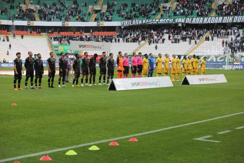 Spor Toto Süper Lig: Konyaspor: 0 - Kayserispor: 0 (İlk yarı)
