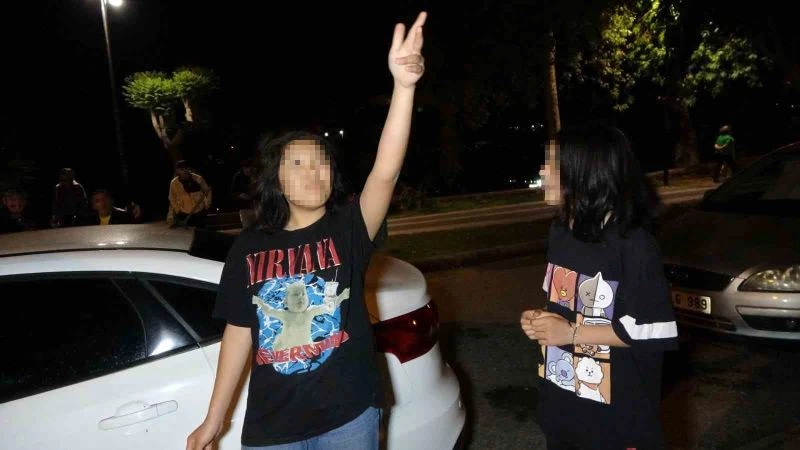 Alkollü halde eve gelen adamı karısı içeri almadı, çatıya çıkıp ’Kirama zam yaptılar’ dedi
