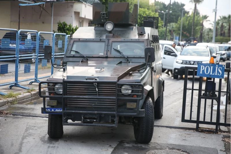 GÜNCELLEME - Mersin merkezli tefecilik ve nitelikli dolandırıcılık operasyonunda 11 zanlı yakalandı