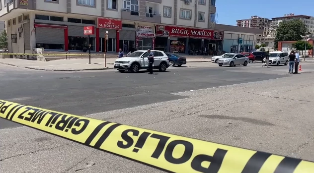 Boşanma aşamasındaki eşinin tüfekle vurduğu kadın ile babası öldü