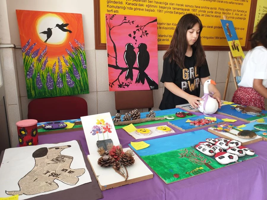 İlkokul öğrencileri 