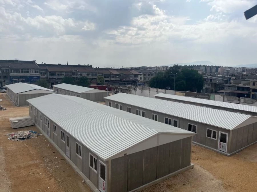 Karmod, deprem bölgesinde 1.200 adetlik prefabrik dükkan projesini tamamladı