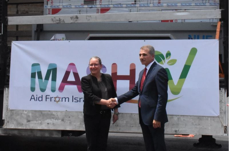 Deprem bölgesi için gönderilen su arıtma cihazları Mersin