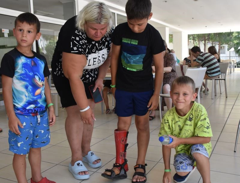 Ukraynalı Yana savaş mağduru çocukların 