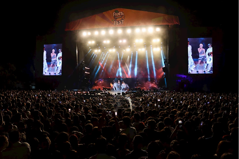 Edis, Ceza ve Güneş, Fanta Fest