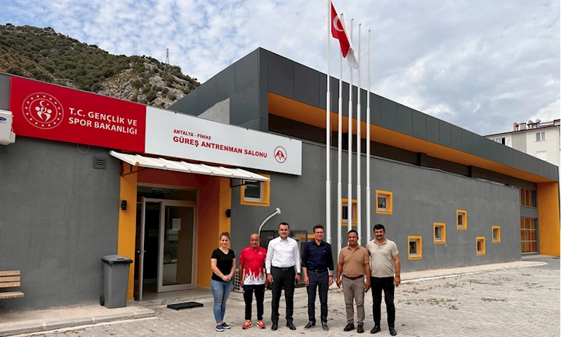 AK Parti Antalya Milletvekili Uslu, Finike Güreş Antrenman Salonu