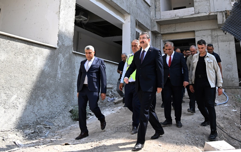 Devlet Bahçeli Fen Lisesi inşaatı hızla devam ediyor