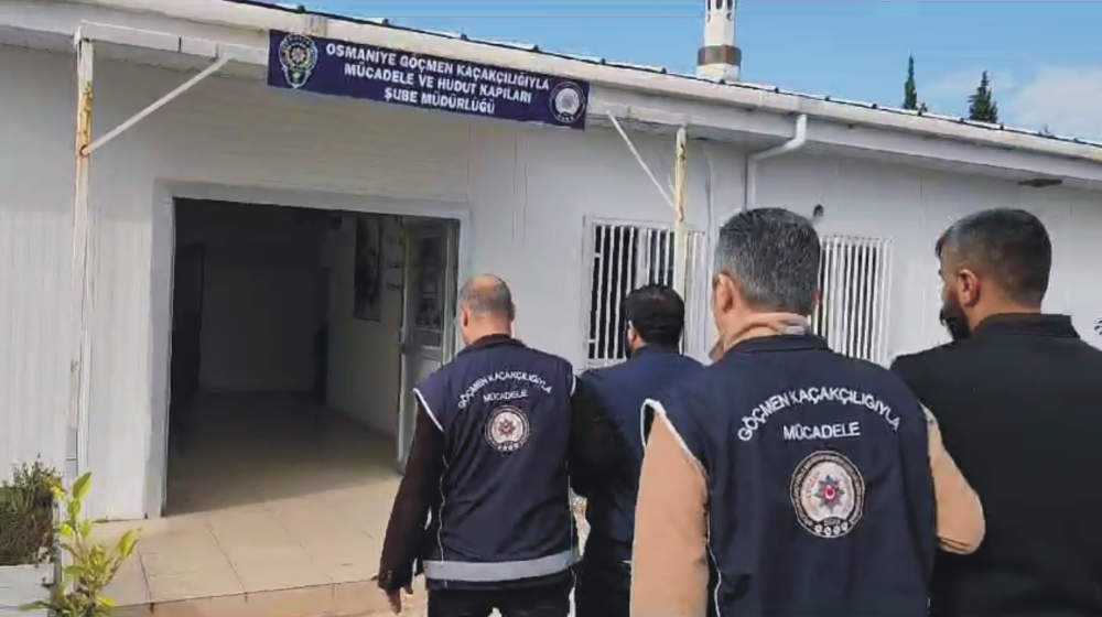 Osmaniye’de uygulama noktasında 3 kaçak göçmen yakalandı