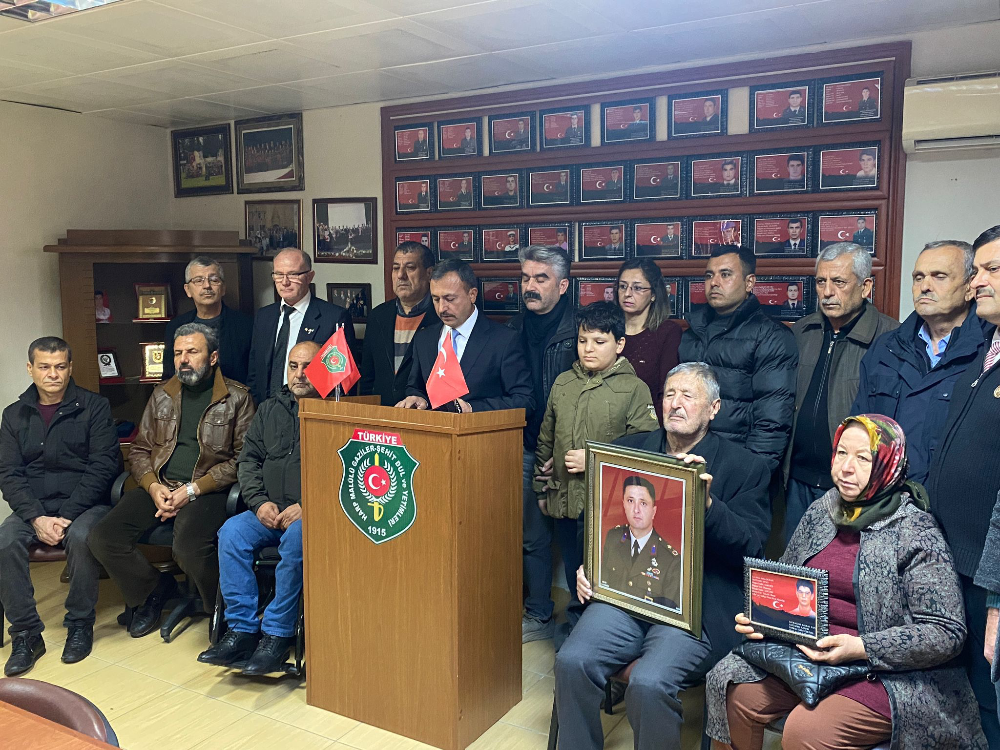 Osmaniye’de şehit aileleri ve gaziler, terörü lanetledi