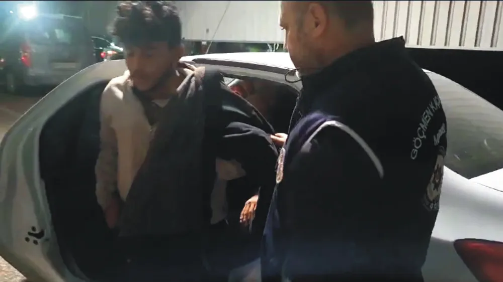 Polis Noktasında 6 Kaçak Göçmen Yakalandı