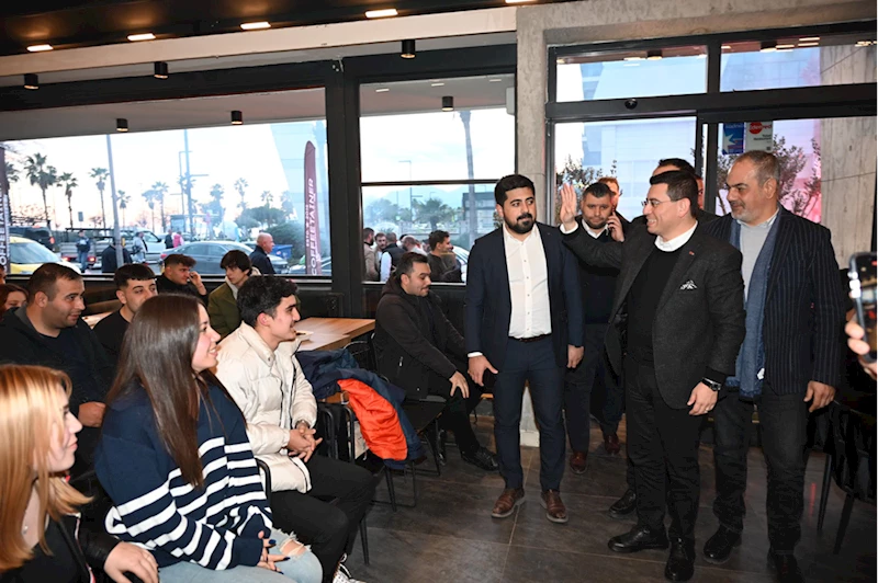 Büyükşehir Belediye Başkan Adayı Tütüncü, gençlerle buluştu