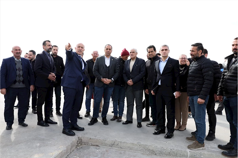 Akdeniz Belediye Başkanı Gültak, esnafa Çamlıbel Su Sporları Merkezi