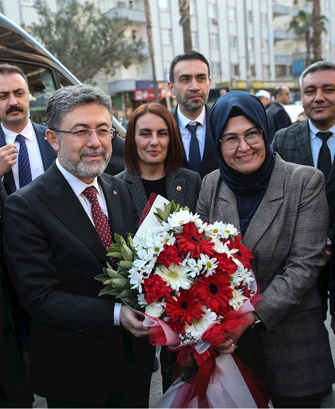 Tarım ve Orman Bakanı İbrahim Yumaklı, AK Parti Mersin İl Başkanlığı
