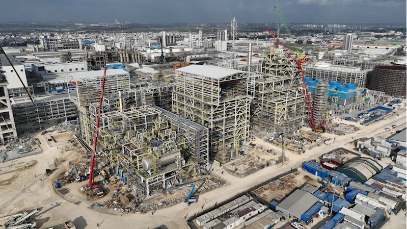 Depremde yardıma koşan SASA, 9 bin kişiyle dev sanayi tesisini hazırlıyor