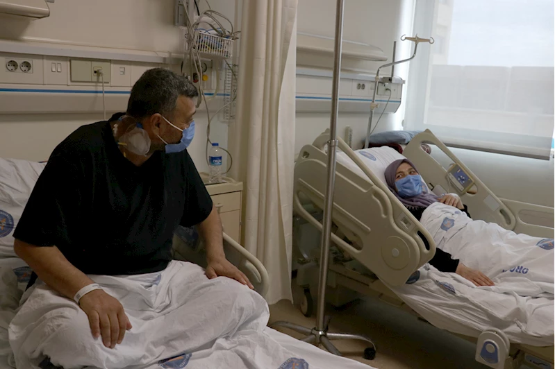 Depremde üzerine siper olduğu eşinin böbreğiyle sağlığına kavuştu