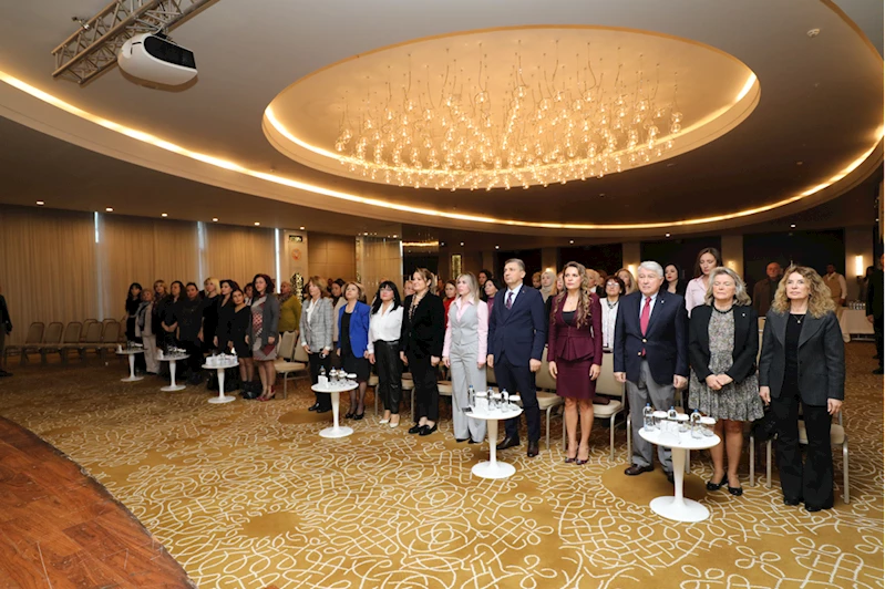 Akdeniz Üniversitesi Rektörü Prof. Dr. Özlenen Özkan yılın kadını seçildi