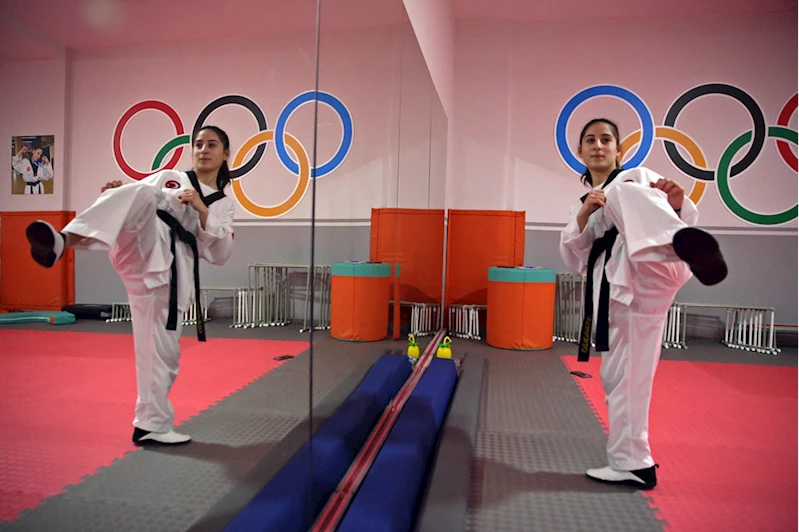 Milli tekvandocu Ayşe Orhan, Güney Kore