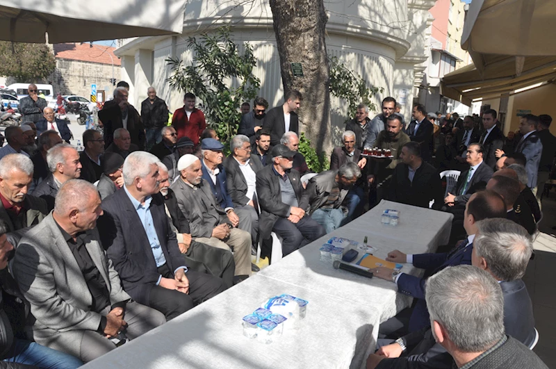 Mersin Valisi Ali Hamza Pehlivan vatandaşlarla buluştu