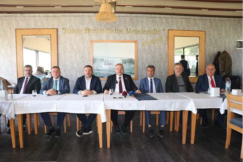 Saadet Partisi Hatay Büyükşehir Belediye Başkan adayı Çalışkan, gazetecilerle buluştu