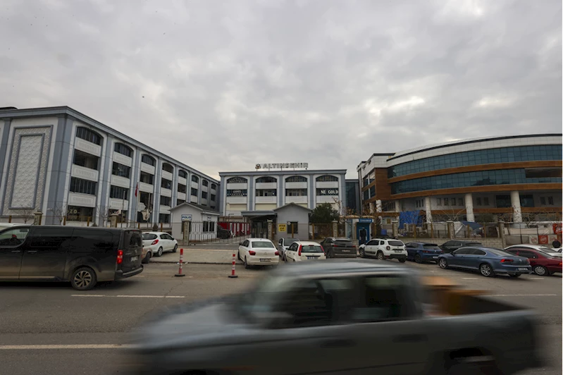 6 ŞUBAT DEPREMLERİNİN BİRİNCİ YILI - Depremde hasar alan kuyumcu sanayi sitesi 