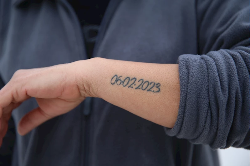 Hataylı depremzede kadın, afette kaybettiği 9 yakınını özlemle anıyor 