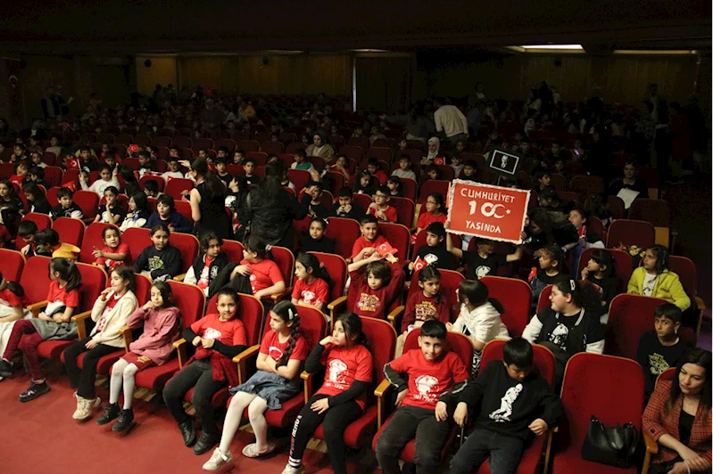 Devlet Çoksesli Korosu, Adana