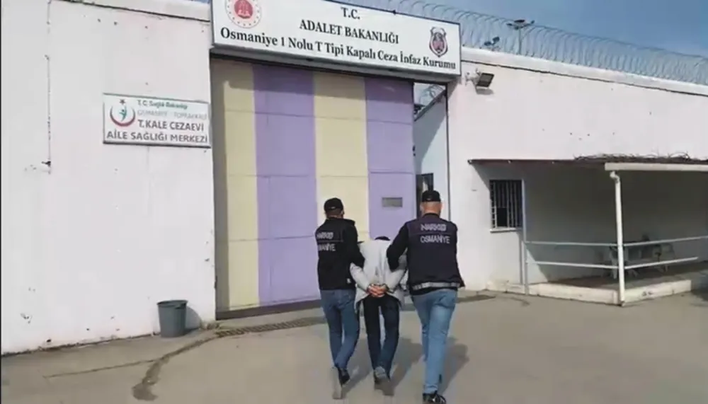 Otobüste uyuşturucu bulundu 1 kişi tutuklandı