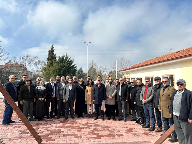 Cumhur İttifakı Burdur Belediye Başkan adayı Şimşek, sosyal tesis projesini tanıttı