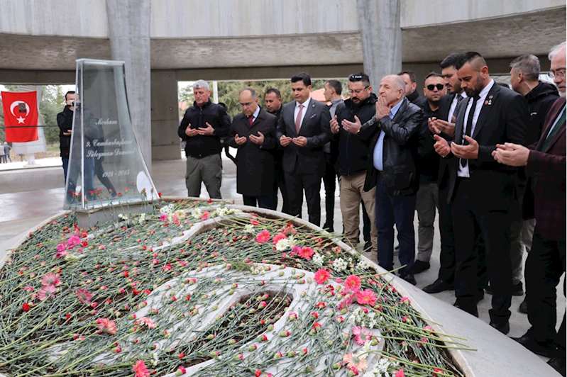 Zafer Partisi Genel Başkanı Özdağ Isparta