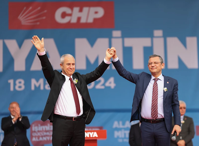 CHP Genel Başkanı Özel, 