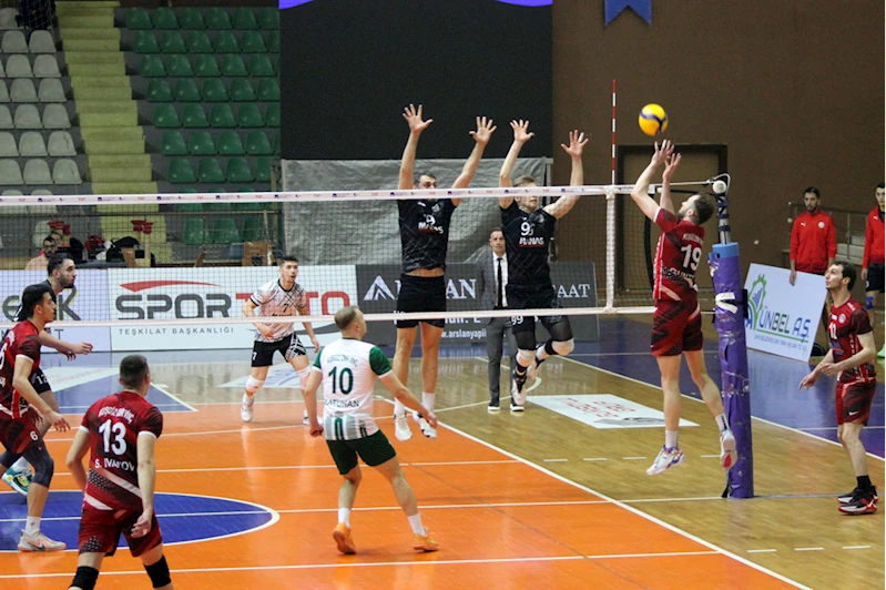 Voleybol: AXA Sigorta Efeler Ligi