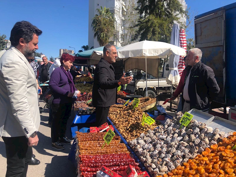 Muratpaşa Belediye Başkan Adayı Manavoğlu seçim çalışmalarını sürdürdü
