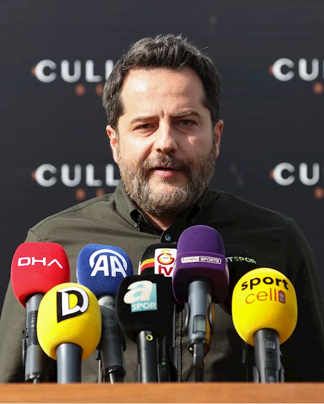 Galatasaray Sportif AŞ Başkan Vekili Erden Timur, Antalya kampında açıklamada bulundu: 