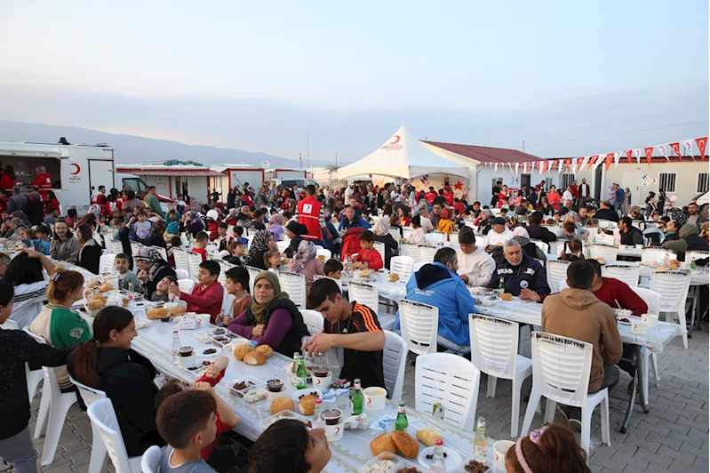 Türk Kızılay Genel Başkanı Yılmaz, Hatay