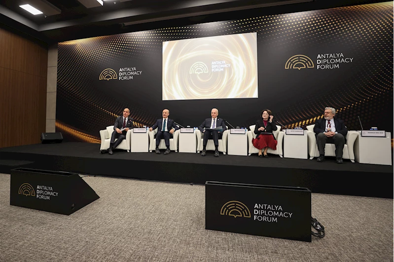 YÖK Başkanı Özvar, Antalya Diplomasi Forumu
