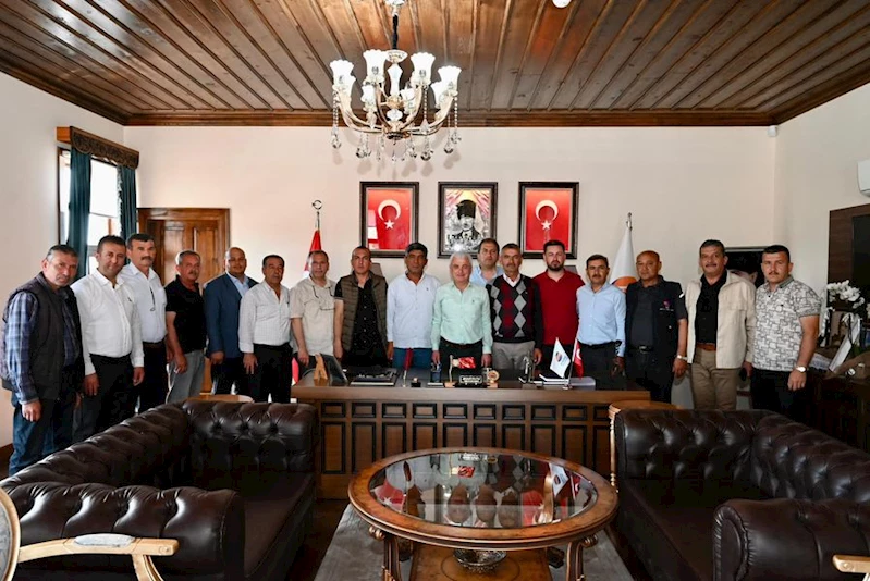 Muhtarlardan Başkan Geyikçi