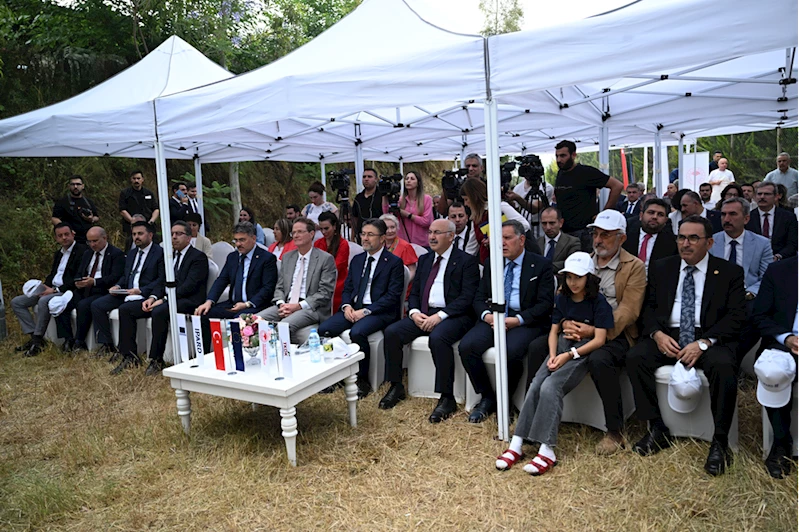 Bakan Yumaklı Adana