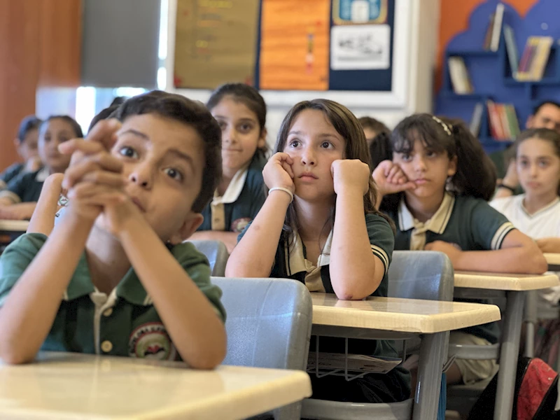 İlkokul öğrencileri zeka oyunlarıyla eğlenerek 