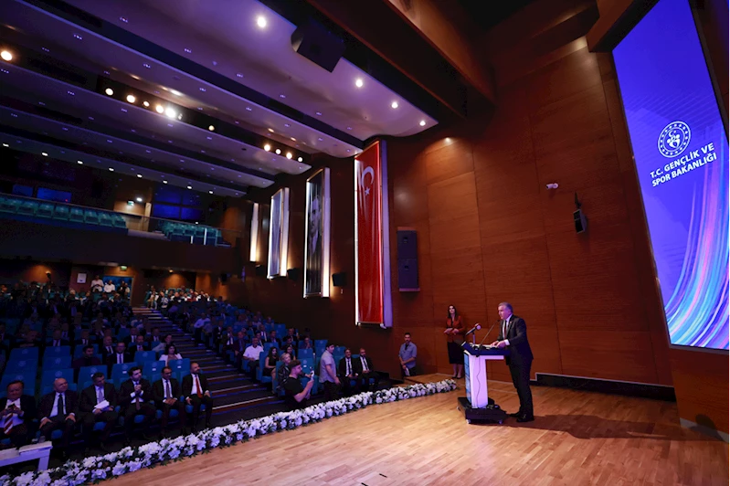 Gençlik ve Spor Bakanı Bak