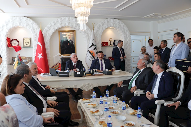 İYİ Parti Genel Başkanı Dervişoğlu, Isparta