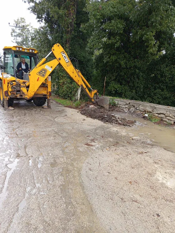 Belen ilçesinde sağanak etkili oldu 