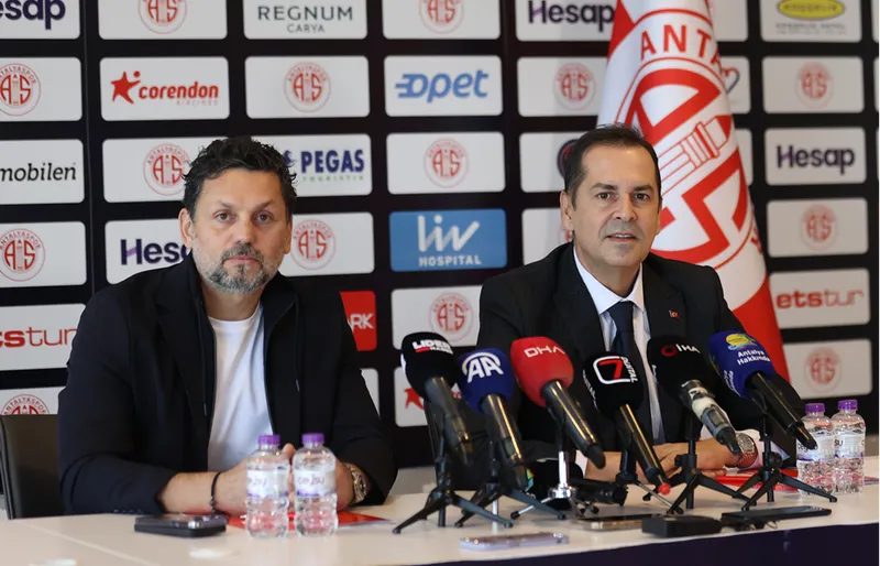 Antalyaspor, teknik direktör Erol Bulut ile sözleşme imzaladı