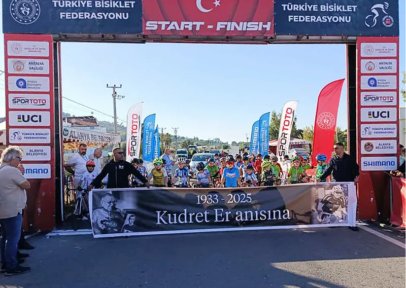 Bisiklet: Türkiye Kupası 7. Etap Puanlı Yol Yarışları başladı