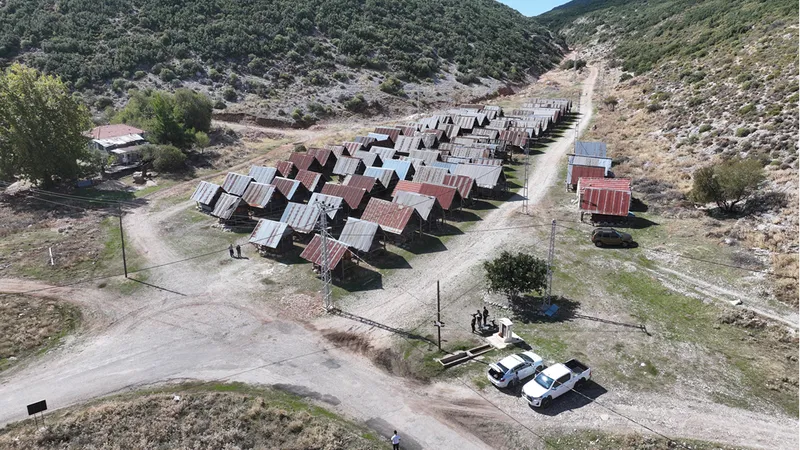 Likya lahitlerinden esinlenilerek yapılan tahıl ambarları asırlardır hizmet veriyor