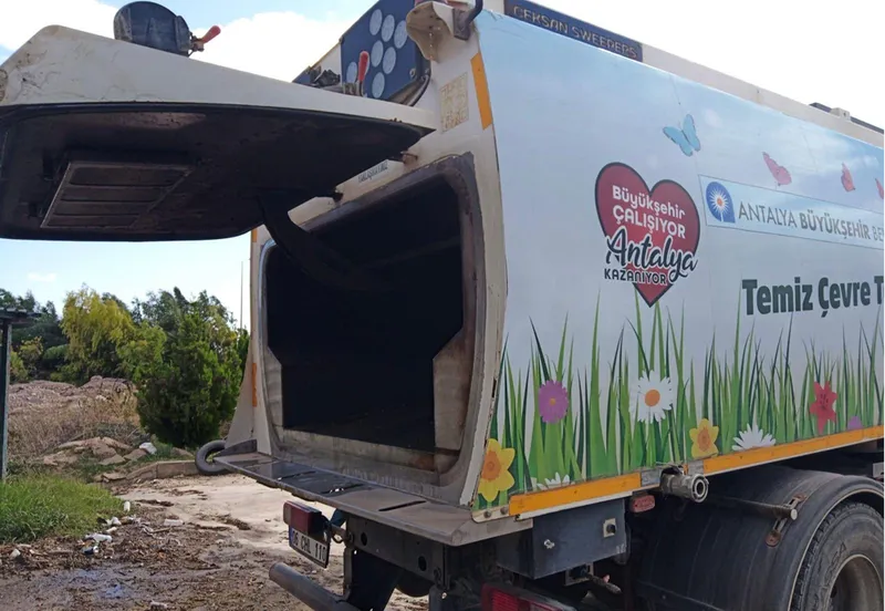 Antalya Büyükşehir ve Finike belediyelerine 3,7 milyon lira çevre cezası uygulandı