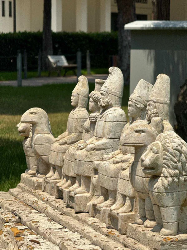 Kültürel mimari yapıların minyatürleri Kepez