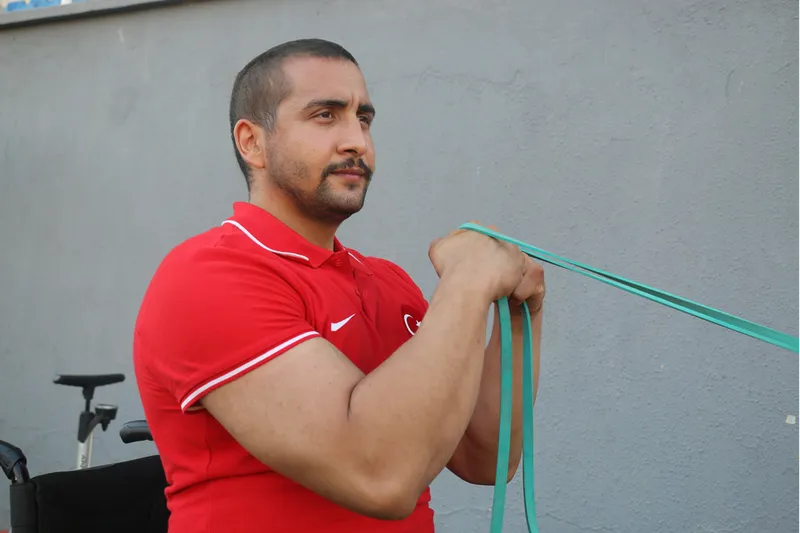 Para atletizmci Fatih Kamuz kanseri atlatıp şampiyonalara katılmak istiyor