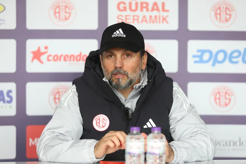 Antalyaspor Teknik Direktörü Bulut, Göztepe maçında planlarını 3 puan üzerine kuruyor: